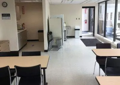 contractors who do commercial renovations