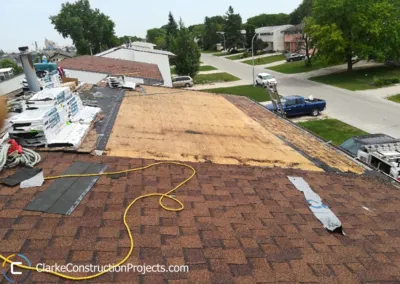 companies who do roofs